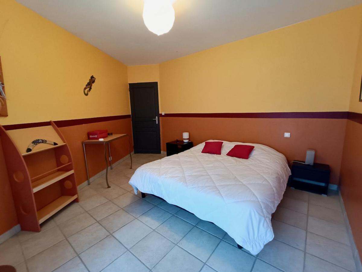 Villa De La Croix De La Main Veyrignac Екстер'єр фото